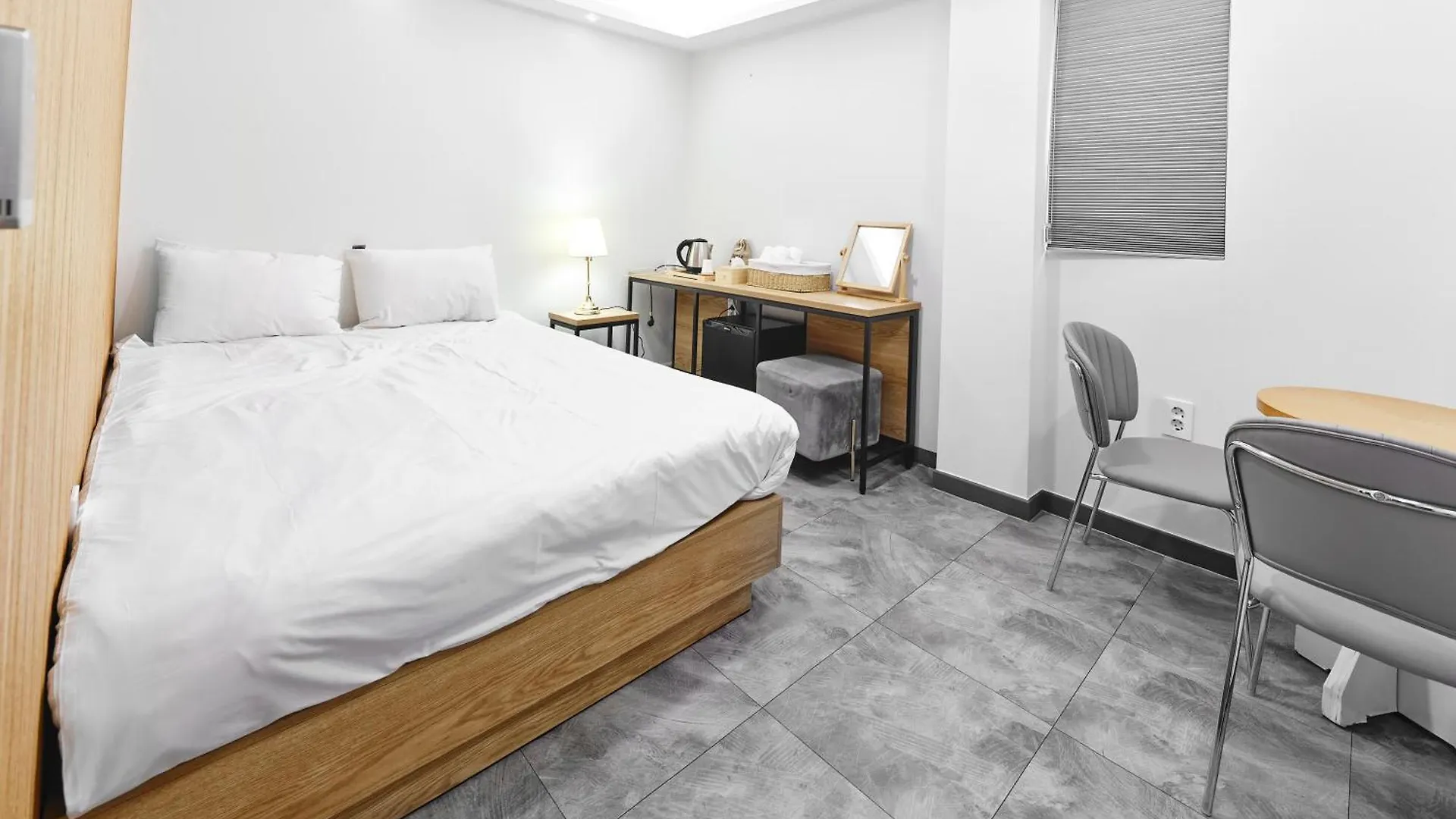 Hotel Stayre Incheon